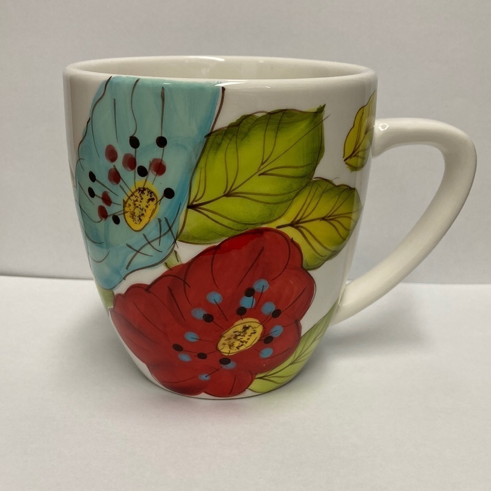 Laurie Gates mug 12 oz
